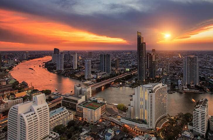 Explore Thailand with ThaiSiam Driver - Scenic Sunset View